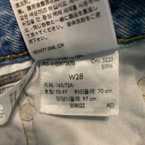 LEVI’S 501 “Big E” Jean Shorts Ripped Distressed Size 28 - Picture 12 of 13